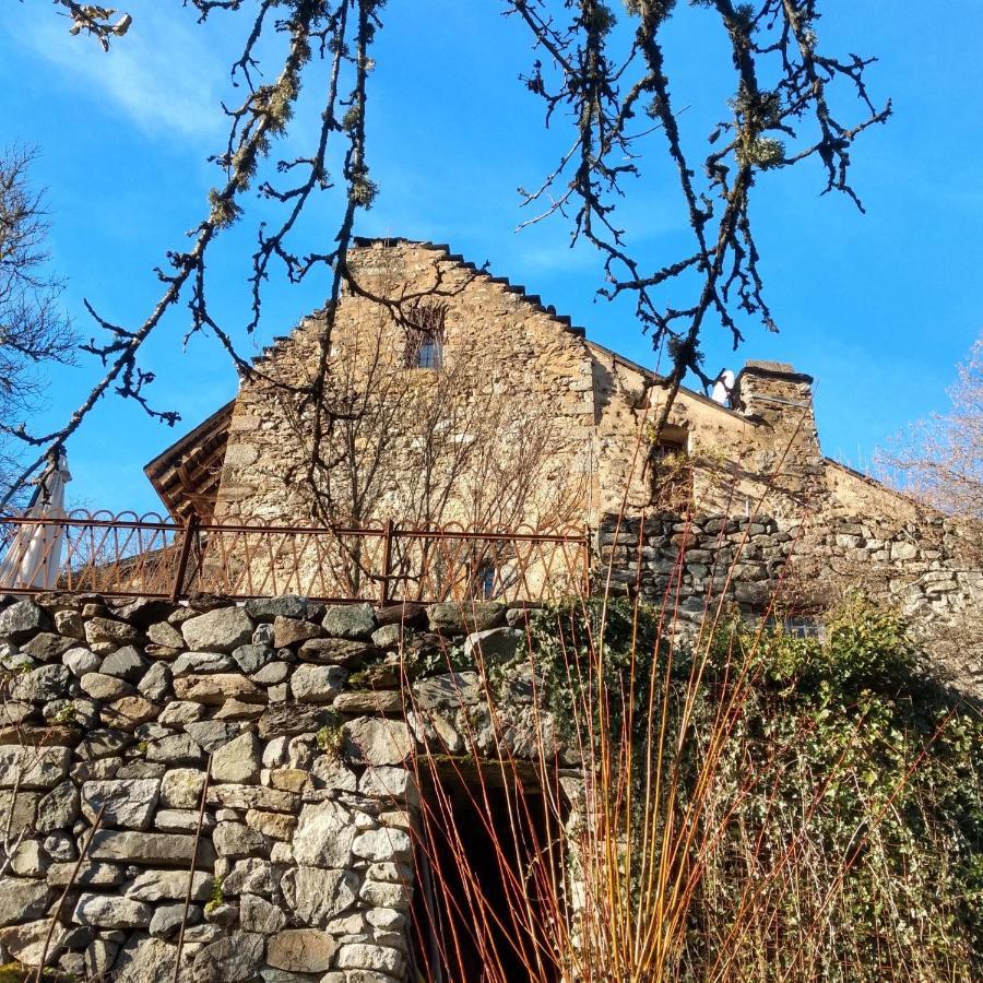 Chambre Ou Gite Dans Une Maison De Montagne - De Suzon A Zelie Entraigues  Esterno foto