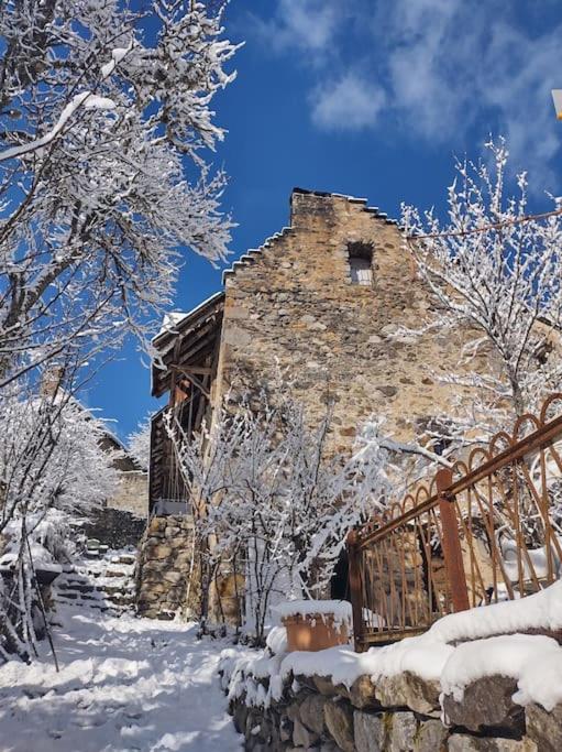 Chambre Ou Gite Dans Une Maison De Montagne - De Suzon A Zelie Entraigues  Esterno foto